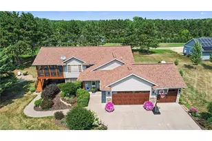 1906 Raleigh Rd, New Richmond, WI 54017 - Photo 1