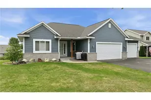 324 Birch St, Baldwin, WI 54002 - Photo 3