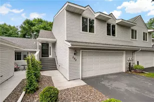 582 Clover Leaf Pkwy, Blaine, MN 55434 - Photo 3