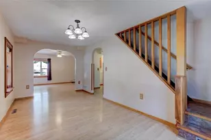 855 Stout St, Menomonie, WI 54751 - Photo 5