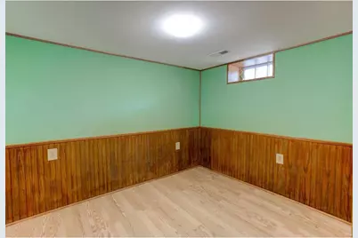 855 Stout Street, Menomonie, WI 54751 - Photo 27
