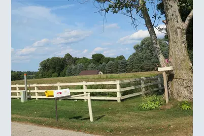 N3580 730th Street, Hartland Township, WI 54011 - Photo 7