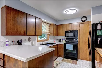 1121 River Heights Road, Menomonie, WI 54751 - Photo 7