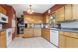 120 Leising Ave, Glenwood City, WI 54013 - Photo 9