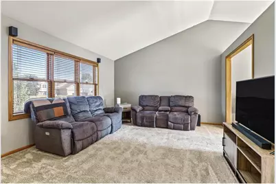 43 Nicholas Way, Hudson, WI 54016 - Photo 5