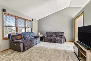 43 Nicholas Way, Hudson, WI 54016 - Photo 5