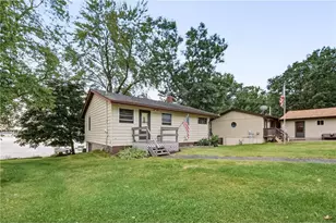 812 Magnor Lake Ln, Clayton, WI 54004 - Photo 3