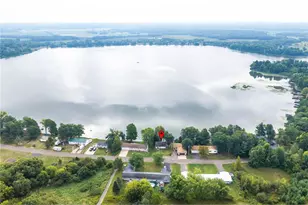 812 Magnor Lake Ln, Clayton, WI 54004 - Photo 5