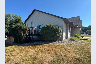 4002 Oak Knoll Drive, Eau Claire, WI 54701 - Photo 35