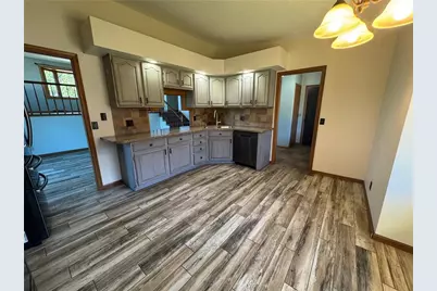 4002 Oak Knoll Drive, Eau Claire, WI 54701 - Photo 5