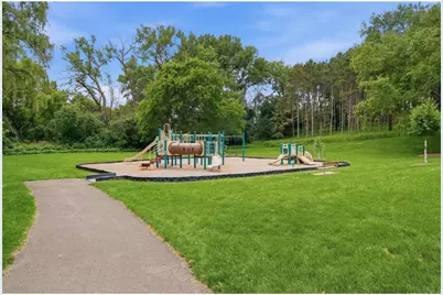 4250 Thornhill Lane, Vadnais Heights, MN 55127 - Photo 29