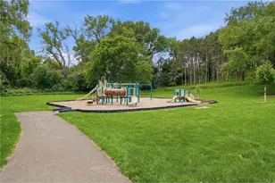 4250 Thornhill Ln, Vadnais Heights, MN 55127 - Photo 29