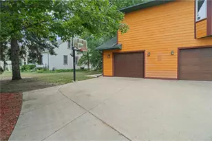 9140 Aldrich Ave, Bloomington, MN 55420 - Photo 5