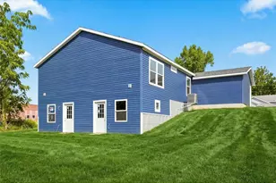 251 Panther Dr, Ellsworth, WI 54011 - Photo 17