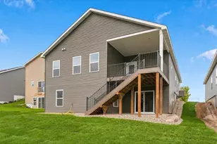 1785 Morning Glory Dr, River Falls, WI 54022 - Photo 31