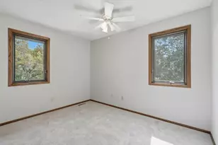 454 Oday St, Maplewood, MN 55119 - Photo 29