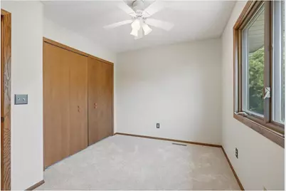 454 Oday Street, Maplewood, MN 55119 - Photo 25