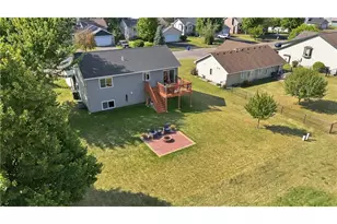 1381 Pheasant Run, New Richmond, WI 54017 - Photo 5