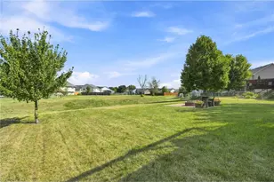 1381 Pheasant Run, New Richmond, WI 54017 - Photo 21
