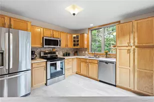 1407 Hunter Hill Rd, Hudson, WI 54016 - Photo 15