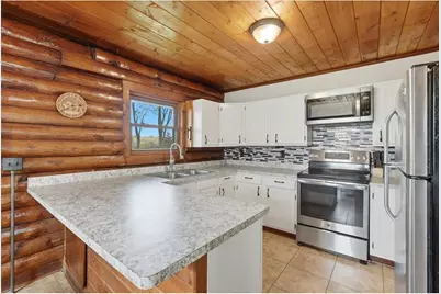 1150 60th Avenue, Warren Township, WI 54023 - Photo 7