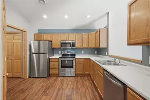 919 Waxon Ln, Hudson Township, WI 54016 - Photo 25