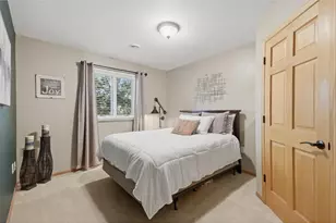 919 Waxon Ln, Hudson Township, WI 54016 - Photo 17