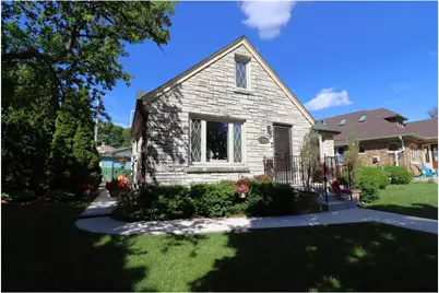 2141 S Livingston Terrace, West Allis, WI 53219 - Photo 5