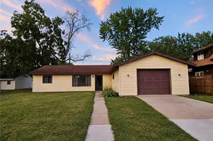 360 Elm St, Prescott, WI 54021 - Photo 3