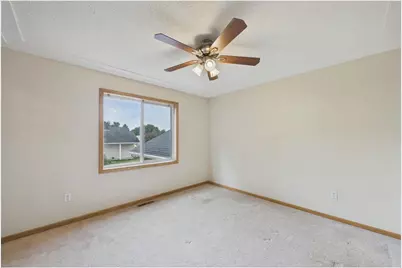 26245 Golden Avenue, Wyoming, MN 55092 - Photo 11