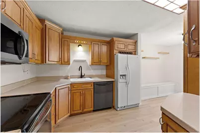 14349 Fairway Drive, Eden Prairie, MN 55344 - Photo 9