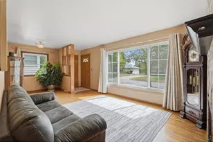 9104 Stanlen Rd, Saint Louis Park, MN 55426 - Photo 5