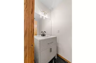 617 Grandview Way, Hudson, WI 54016 - Photo 11
