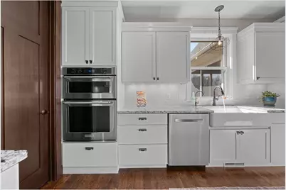 1430 25th Street, Saint Joseph, WI 54082 - Photo 9