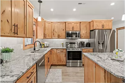 3563 Newcastle Drive, River Falls, WI 54022 - Photo 11