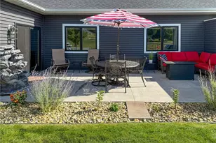 3563 Newcastle Dr, River Falls, WI 54022 - Photo 29