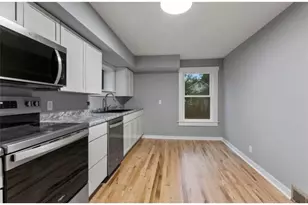 524 S Dakota Ave, New Richmond, WI 54017 - Photo 13
