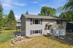 4061 99th Ave, Blaine, MN 55014 - Photo 3