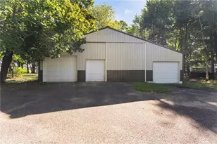 246 Magnor Lake Ct, Clayton, WI 54004 - Photo 15