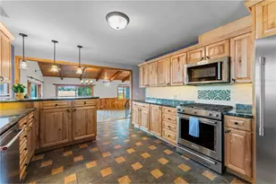 246 Magnor Lake Ct, Clayton, WI 54004 - Photo 23