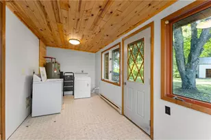 246 Magnor Lake Ct, Clayton, WI 54004 - Photo 19