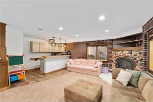 3130 Anric Dr, Eau Claire, WI 54701 - Photo 53