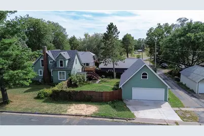 319 N Pearl Street, River Falls, WI 54022 - Photo 1