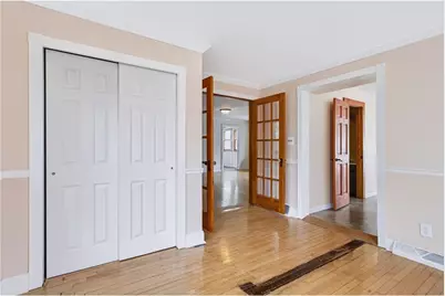 319 N Pearl Street, River Falls, WI 54022 - Photo 13