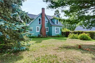 319 N Pearl St, River Falls, WI 54022 - Photo 31