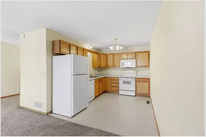 1587 County Road D, Maplewood, MN 55109 - Photo 11