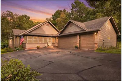 1234 County Road J, Kinnickinnic Township, WI 54022 - Photo 1