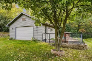 1234 Co Rd J, Kinnickinnic Township, WI 54022 - Photo 39