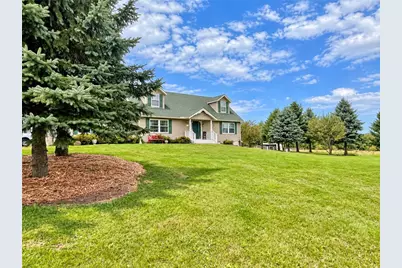 927 40th Street, Clayton, WI 54004 - Photo 1