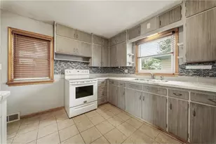 914 21st Ave, Bloomer,  54724 - Photo 9